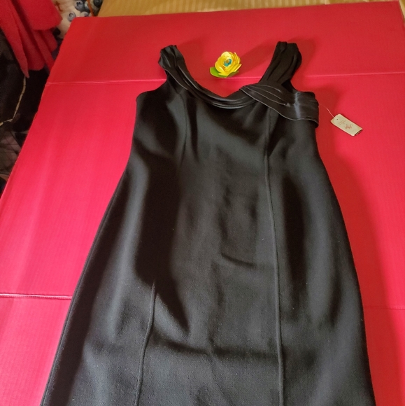 CARMEN MARC VALVO BLACK DRESS - Picture 2 of 10